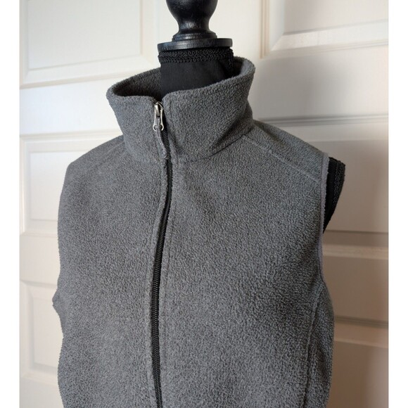 LL Bean Size M Fleece Vest Full Zip Gray Polartec Pockets Outdoors Gorpcore - Picture 4 of 9